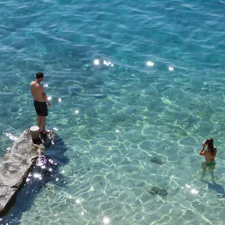 Pere S Mora 3* 미미체