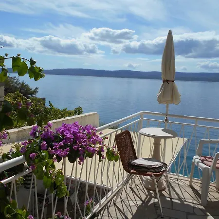 Guest house Pere S Mora 3*